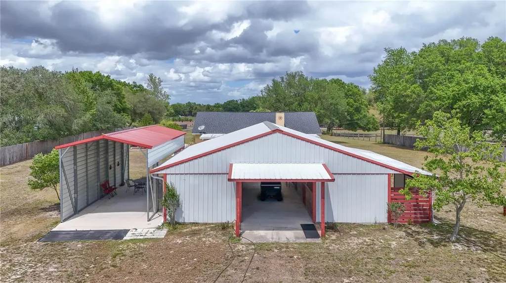23440 Oak Lane Sorrento FL 32776