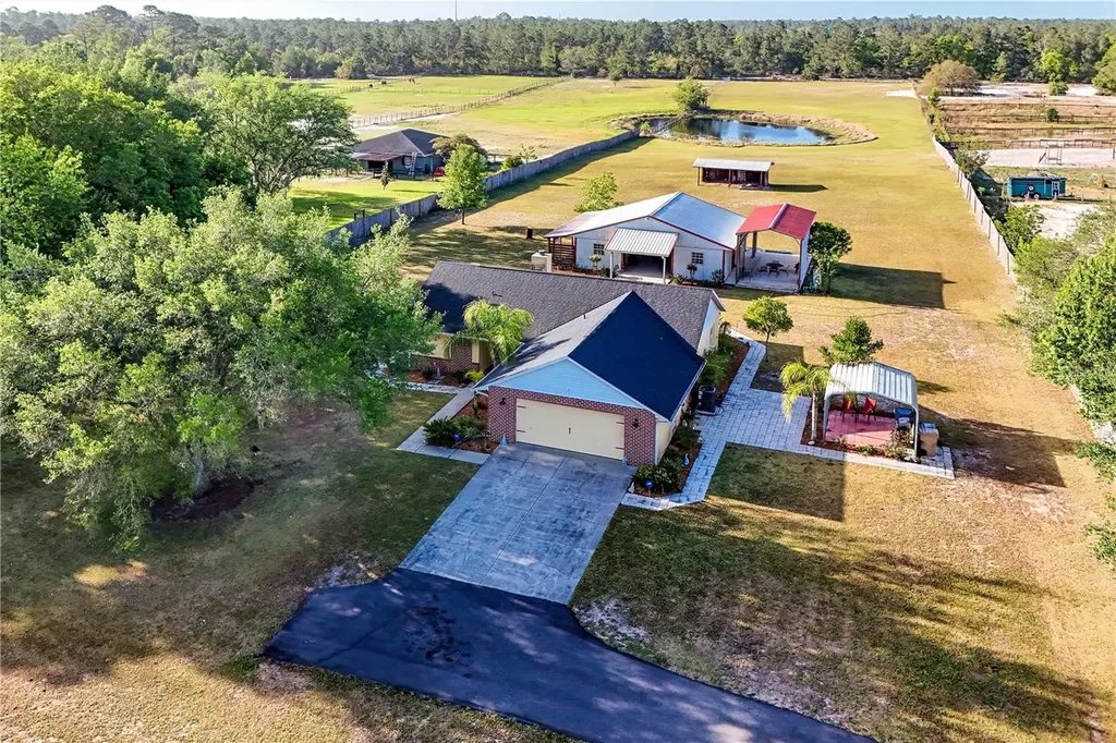 23440 Oak Lane Sorrento FL 32776