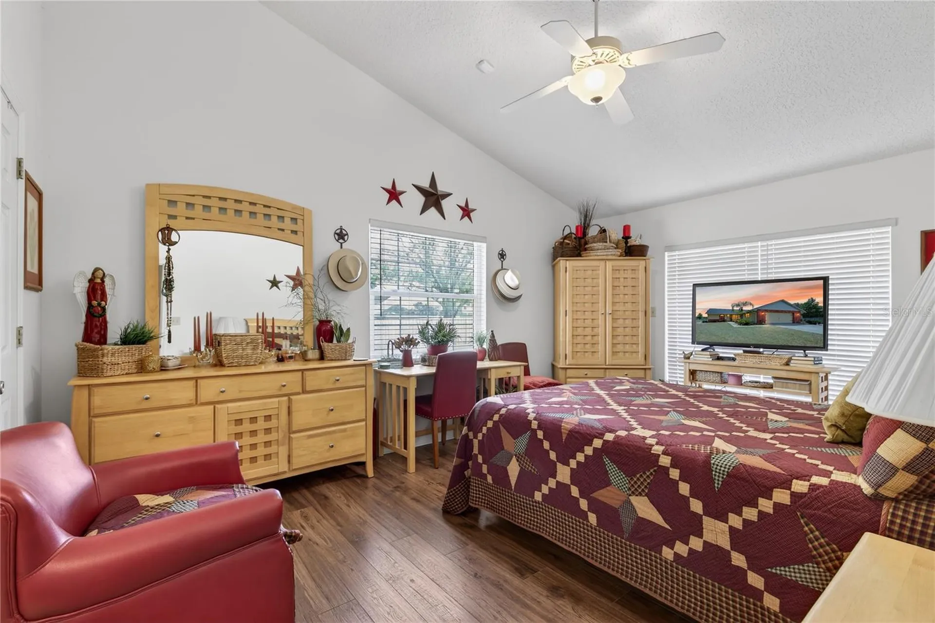 23440 Oak Lane Sorrento FL 32776