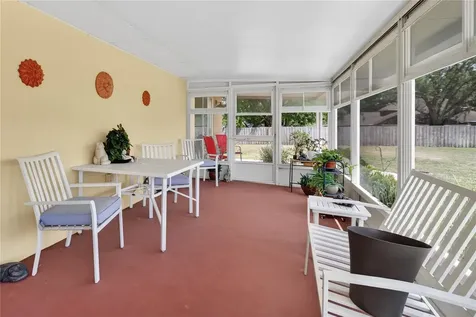23440 Oak Lane Sorrento FL 32776