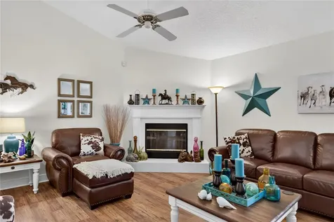 23440 Oak Lane Sorrento FL 32776
