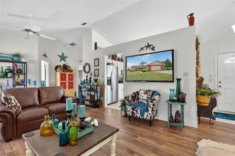 23440 Oak Lane Sorrento FL 32776