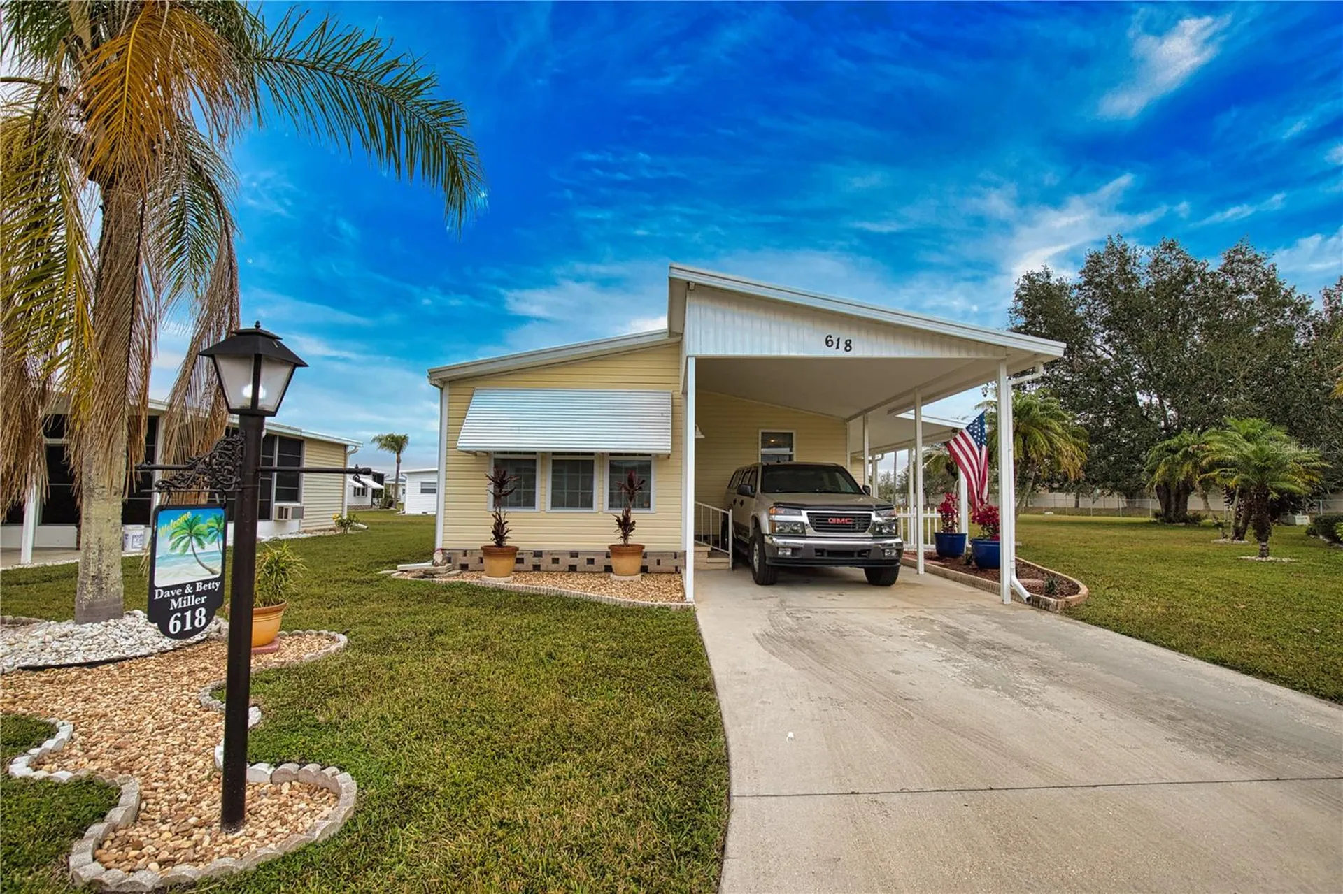 618 Iglesia Drive North Port FL 34287