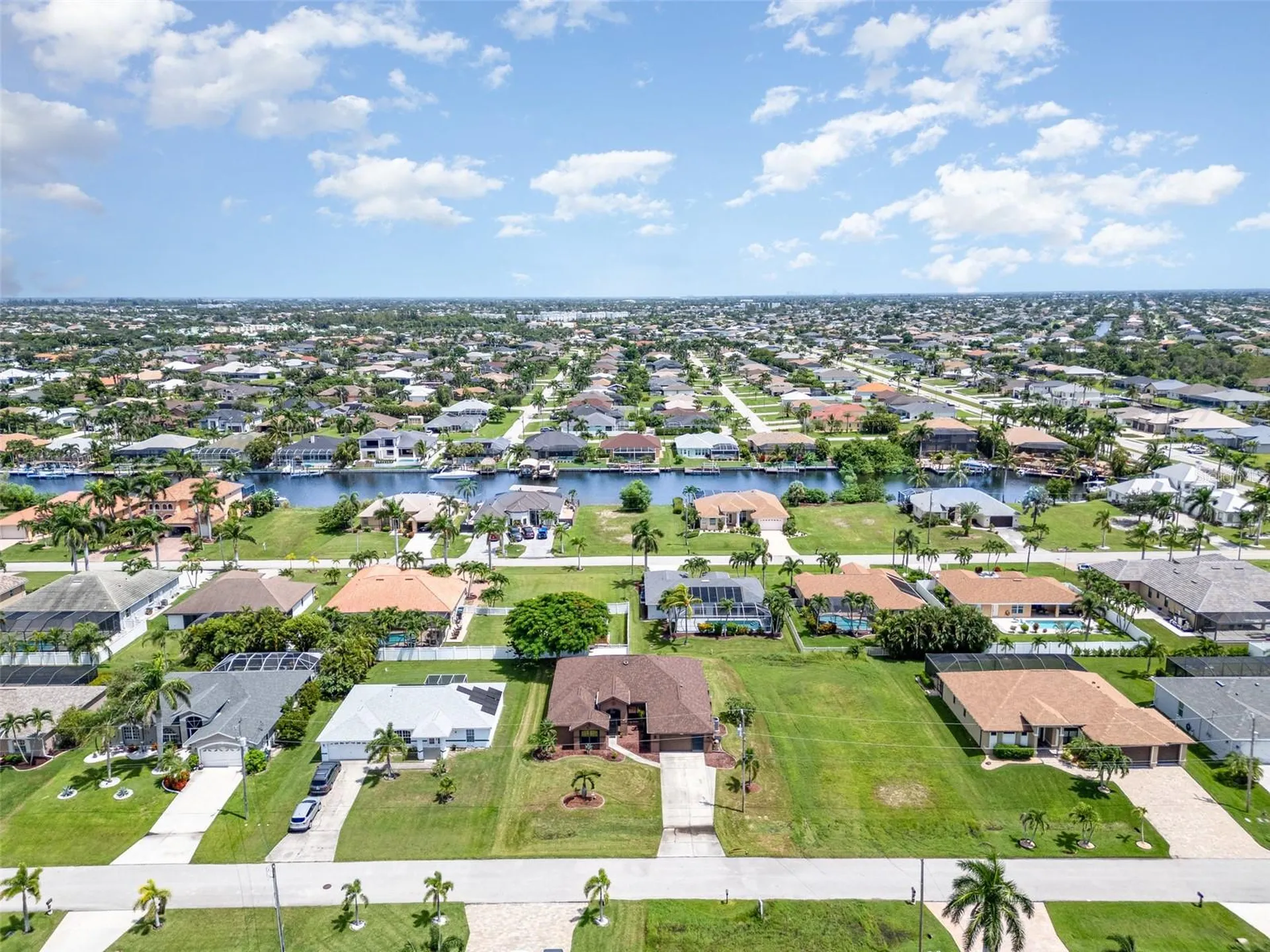 2725 SW 28th Place Cape Coral FL 33914