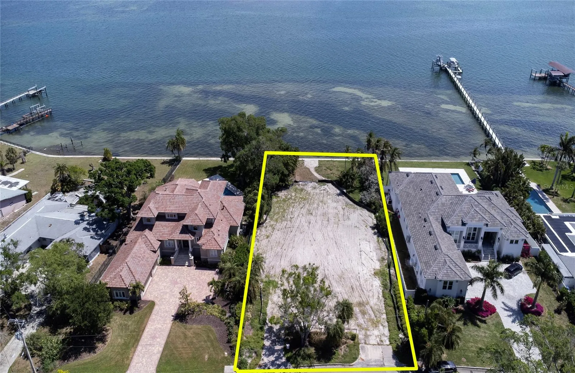 5926 Bahama Shores Drive S St Petersburg FL 33705