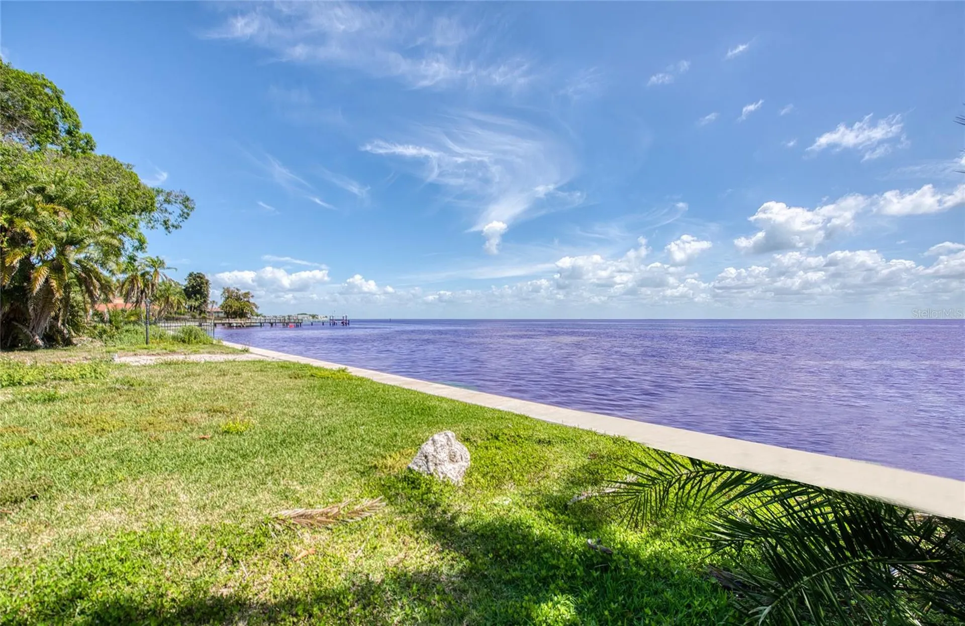 5926 Bahama Shores Drive S St Petersburg FL 33705