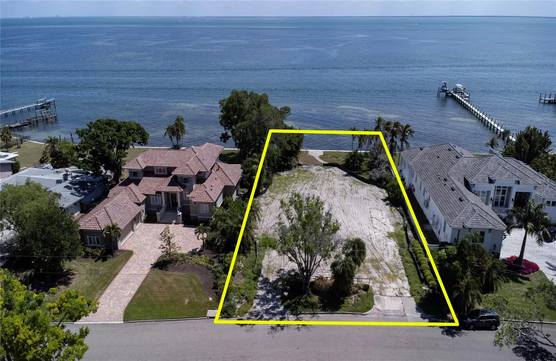 5926 Bahama Shores Drive S St Petersburg FL 33705