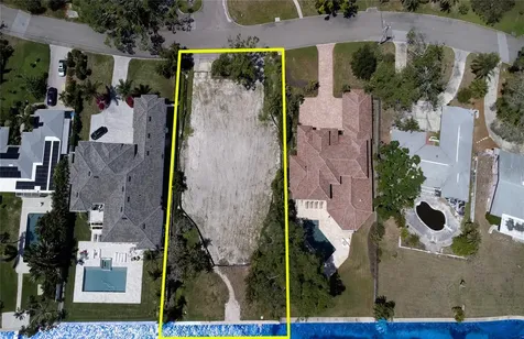 5926 Bahama Shores Drive S St Petersburg FL 33705