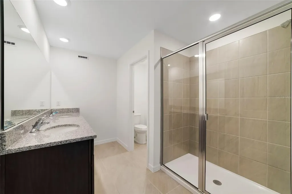 1665 Greenleaf Woods Cove Oviedo FL 32765