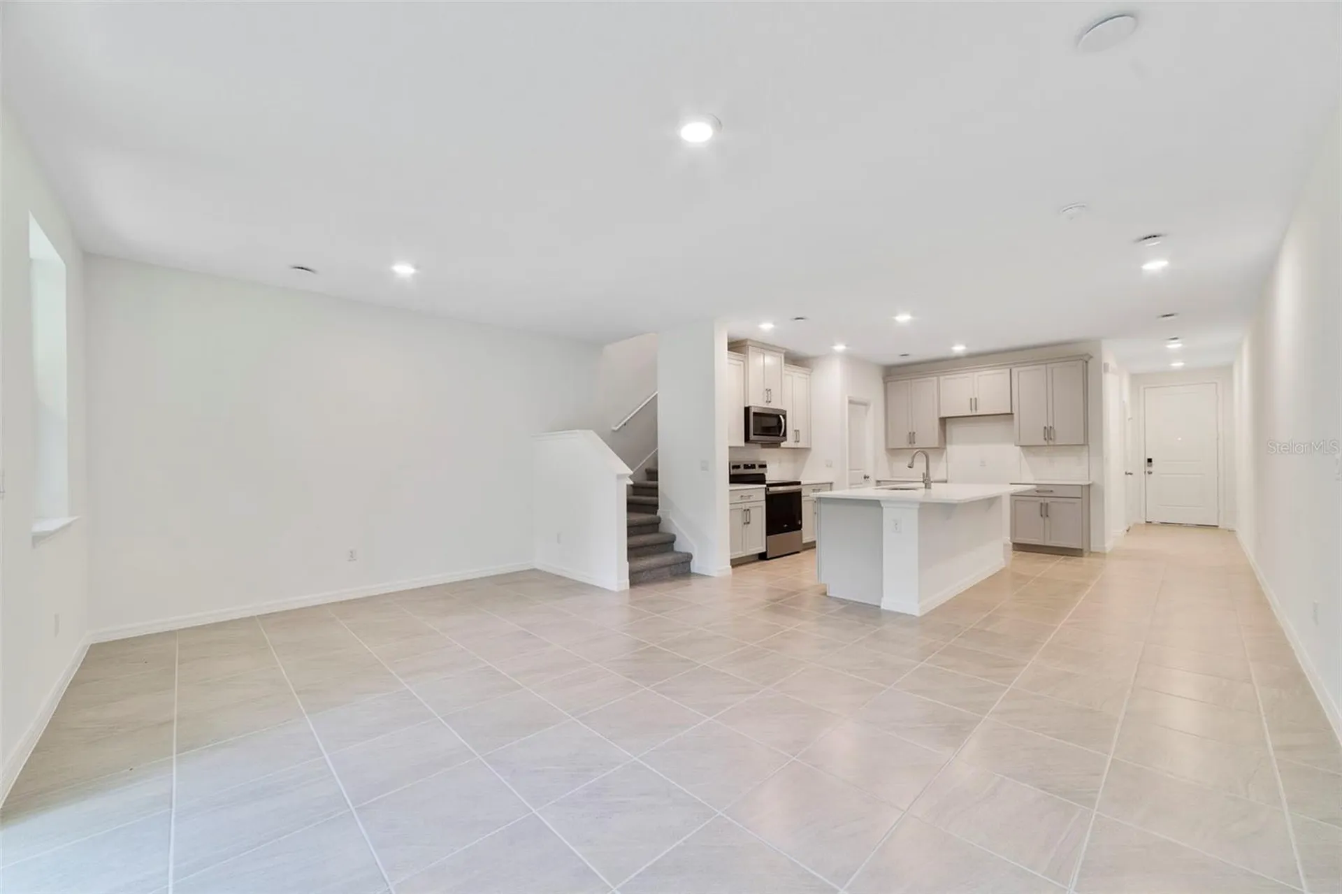 1665 Greenleaf Woods Cove Oviedo FL 32765