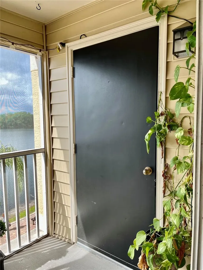 1939 Summer Club Apt Drive Oviedo FL 32765