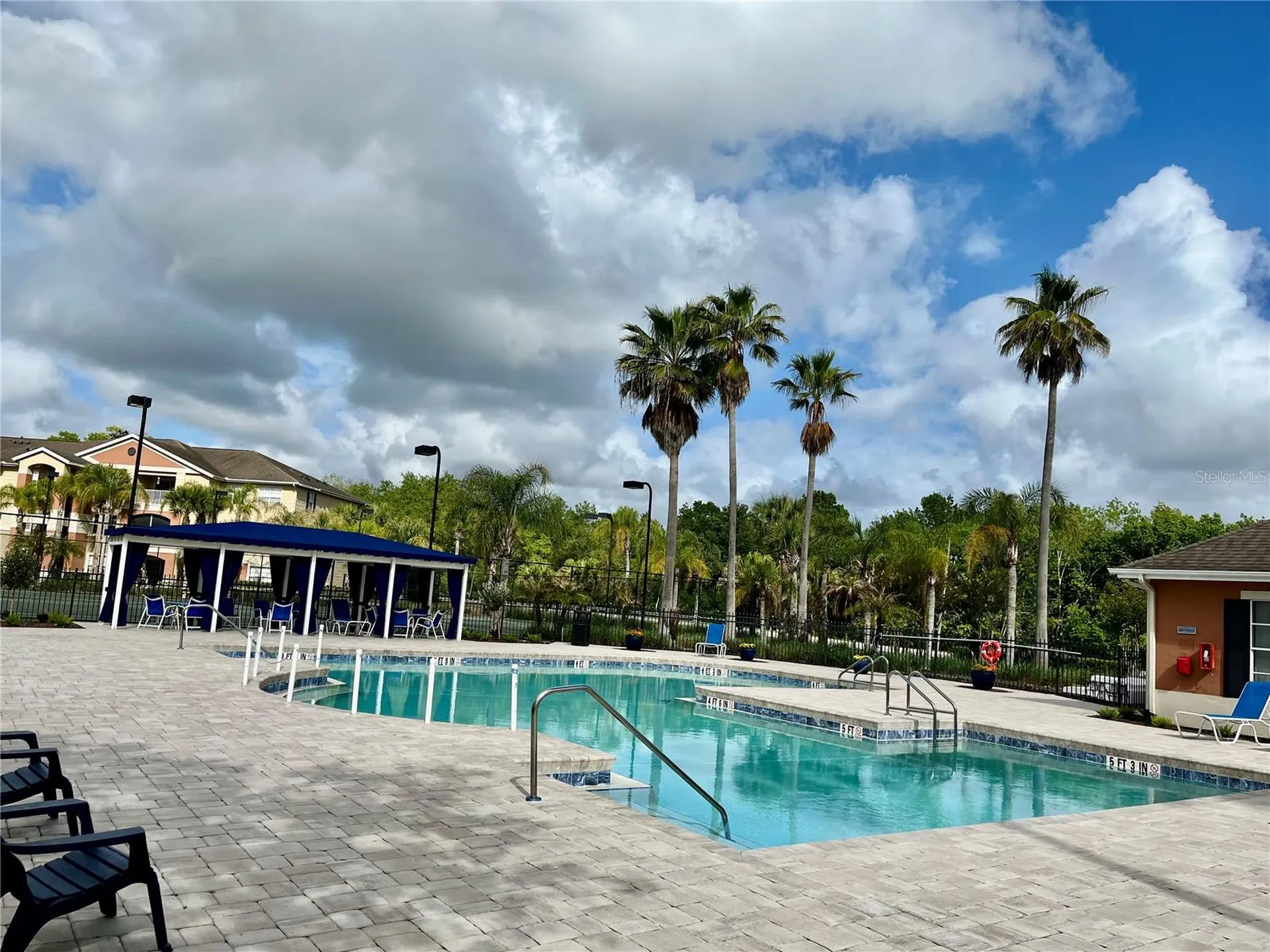 1939 Summer Club Apt Drive Oviedo FL 32765