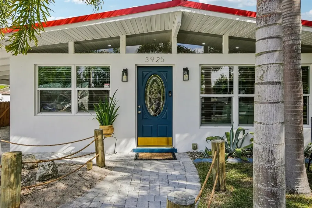 3925 Prado Drive Sarasota FL 34235