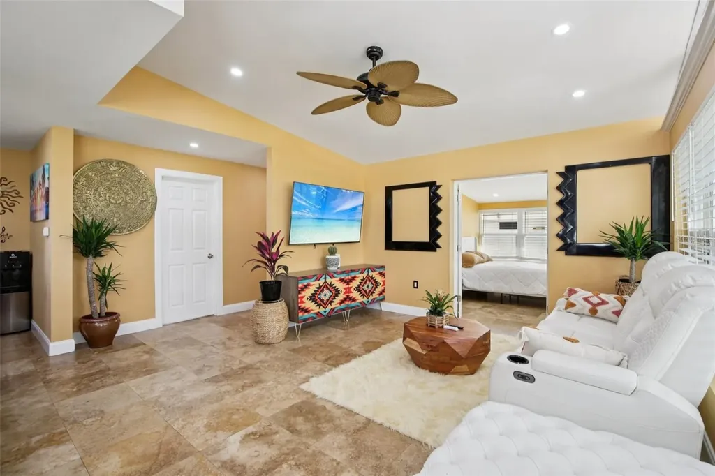 3925 Prado Drive Sarasota FL 34235