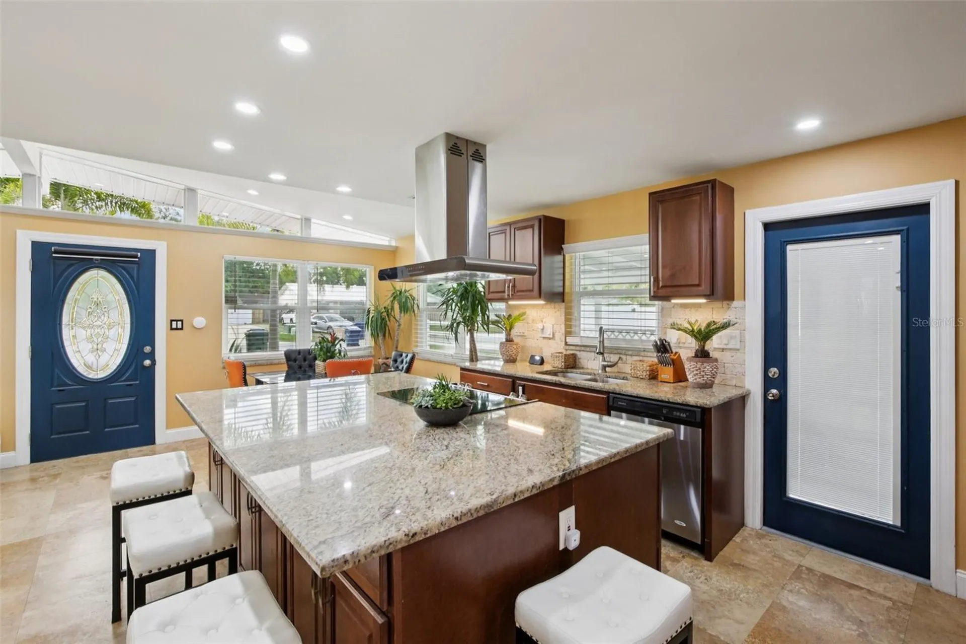 3925 Prado Drive Sarasota FL 34235