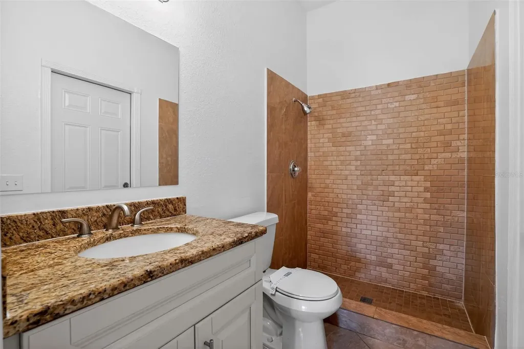 3725 Hollow Wood Drive Valrico FL 33596