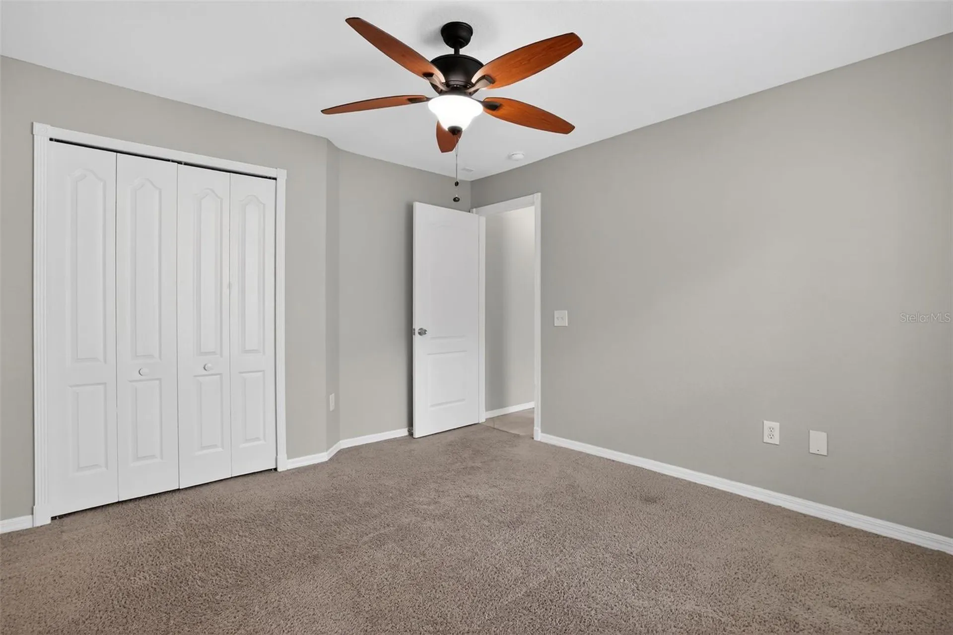 3725 Hollow Wood Drive Valrico FL 33596