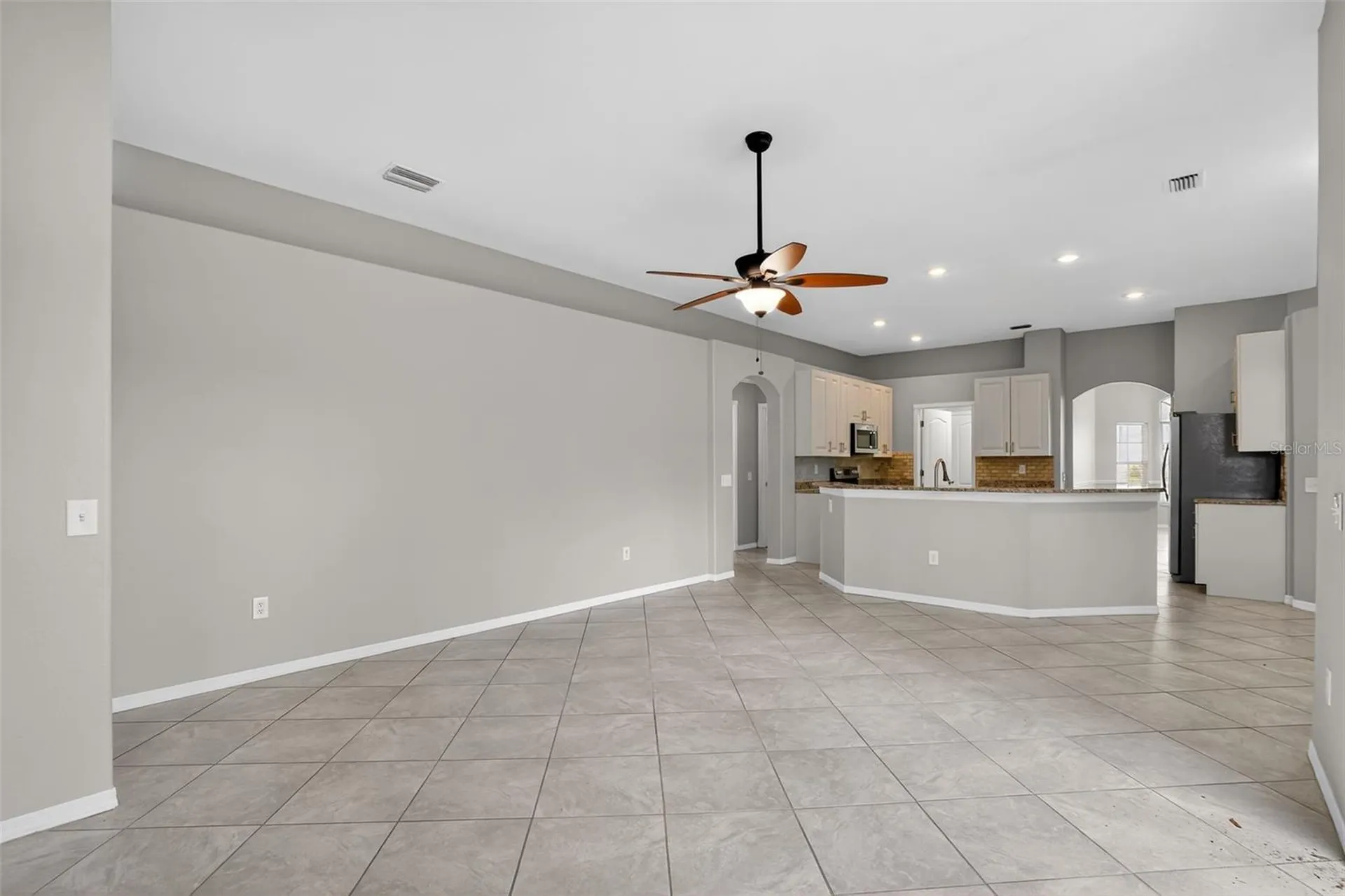 3725 Hollow Wood Drive Valrico FL 33596