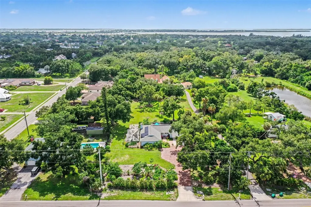 1713 14th Avenue W Palmetto FL 34221