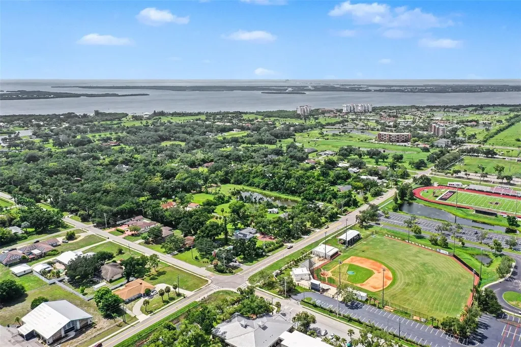 1713 14th Avenue W Palmetto FL 34221