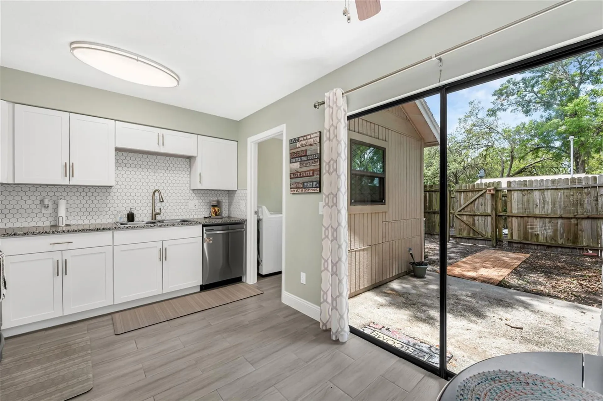 752 Howland Lane Altamonte Springs FL 32701