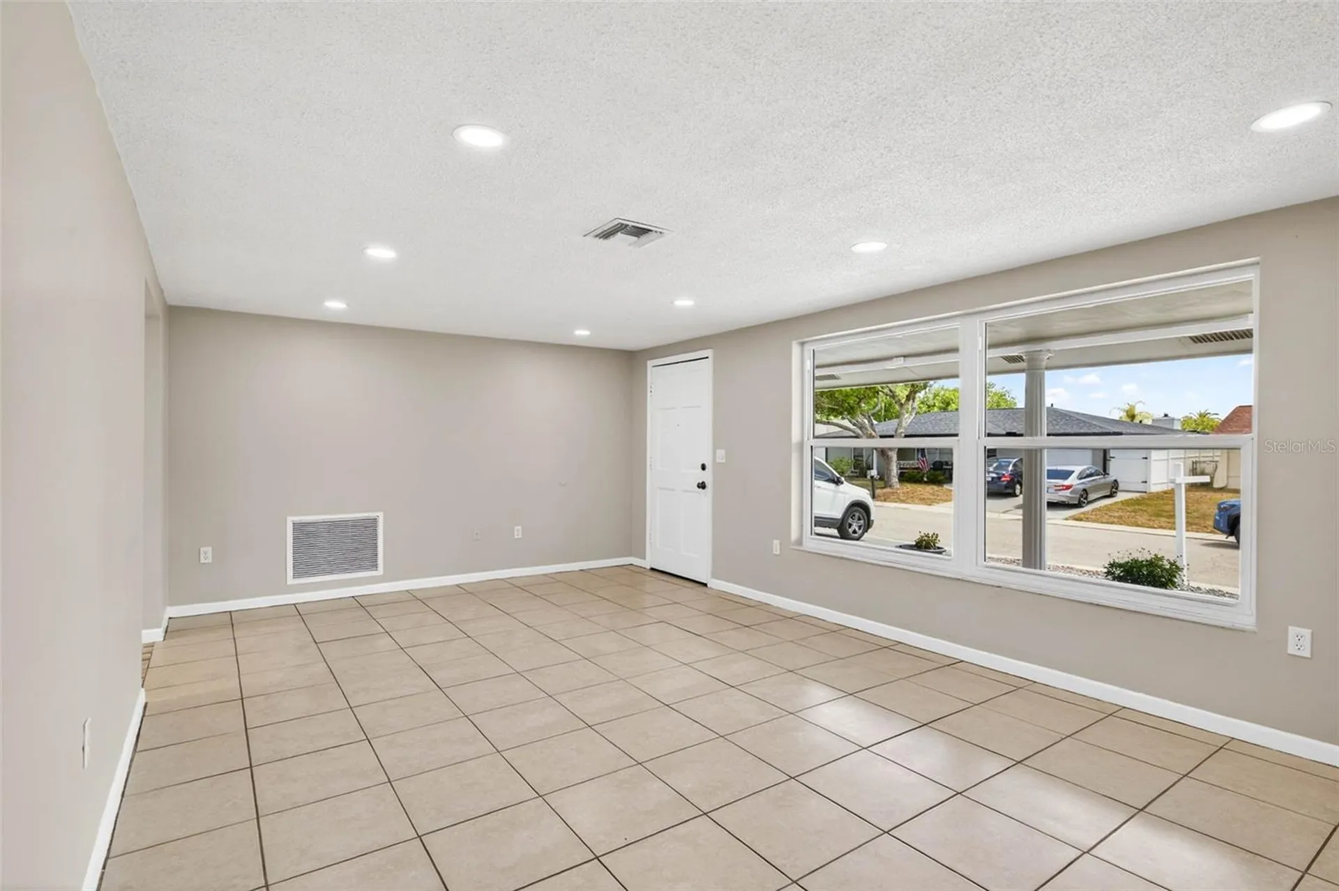 8915 Sterling Lane Port Richey FL 34668