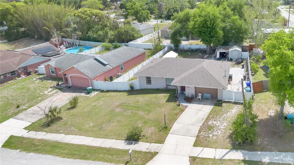 Deltona FL 32725