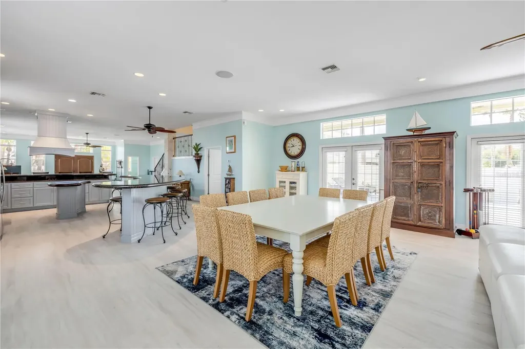 708 Ocean Avenue New Smyrna Beach FL 32169