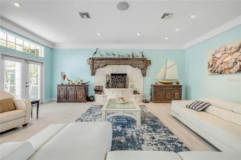 708 Ocean Avenue New Smyrna Beach FL 32169