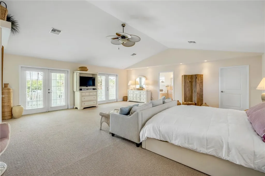 708 Ocean Avenue New Smyrna Beach FL 32169