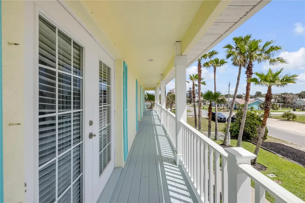 708 Ocean Avenue New Smyrna Beach FL 32169