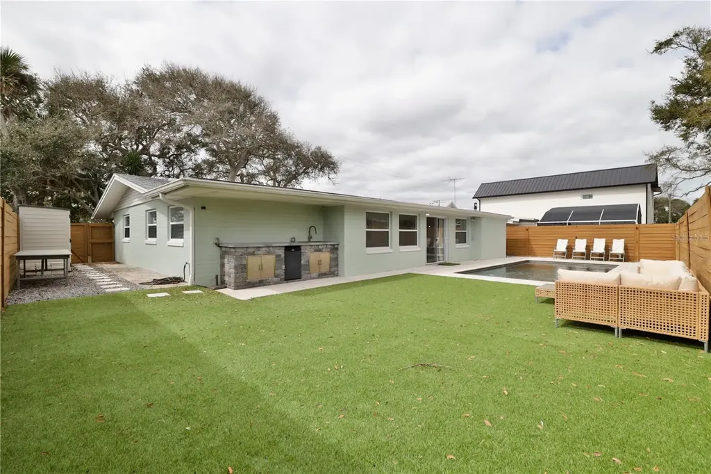 2307 Saxon Drive New Smyrna Beach FL 32169