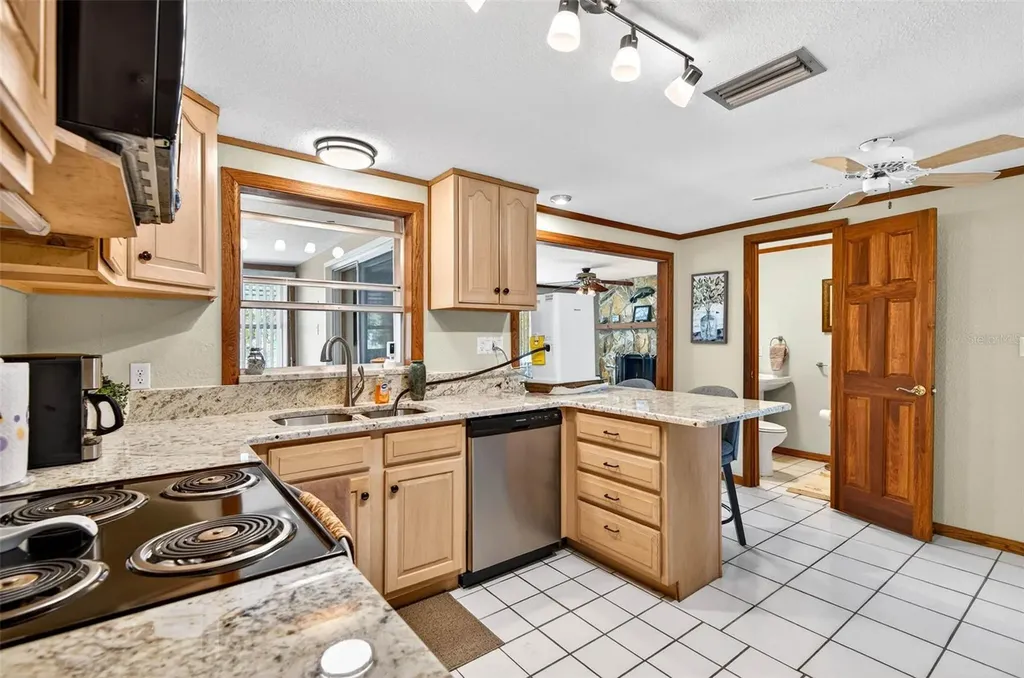 6645 Harbor Drive Hudson FL 34667