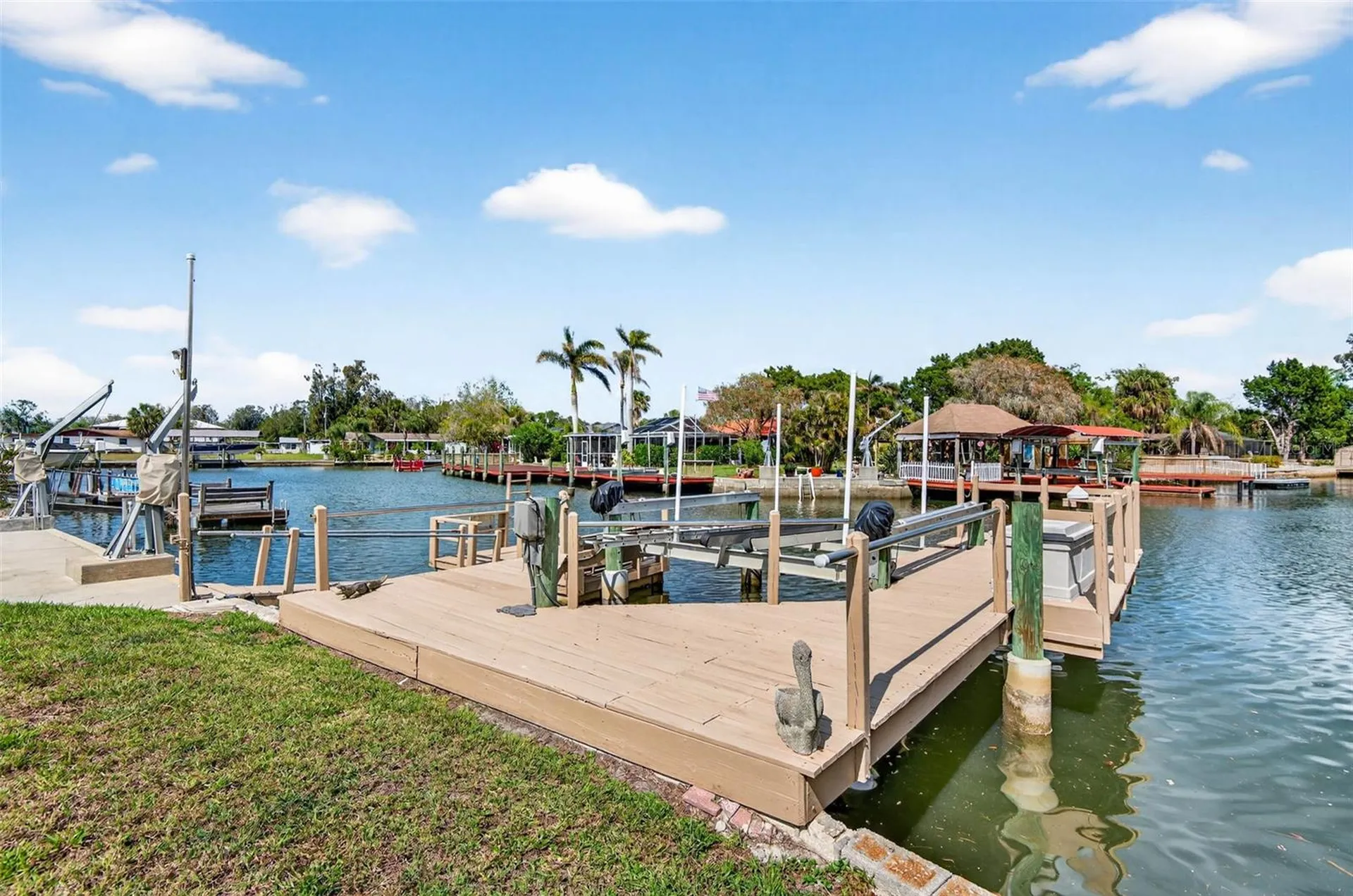 6645 Harbor Drive Hudson FL 34667