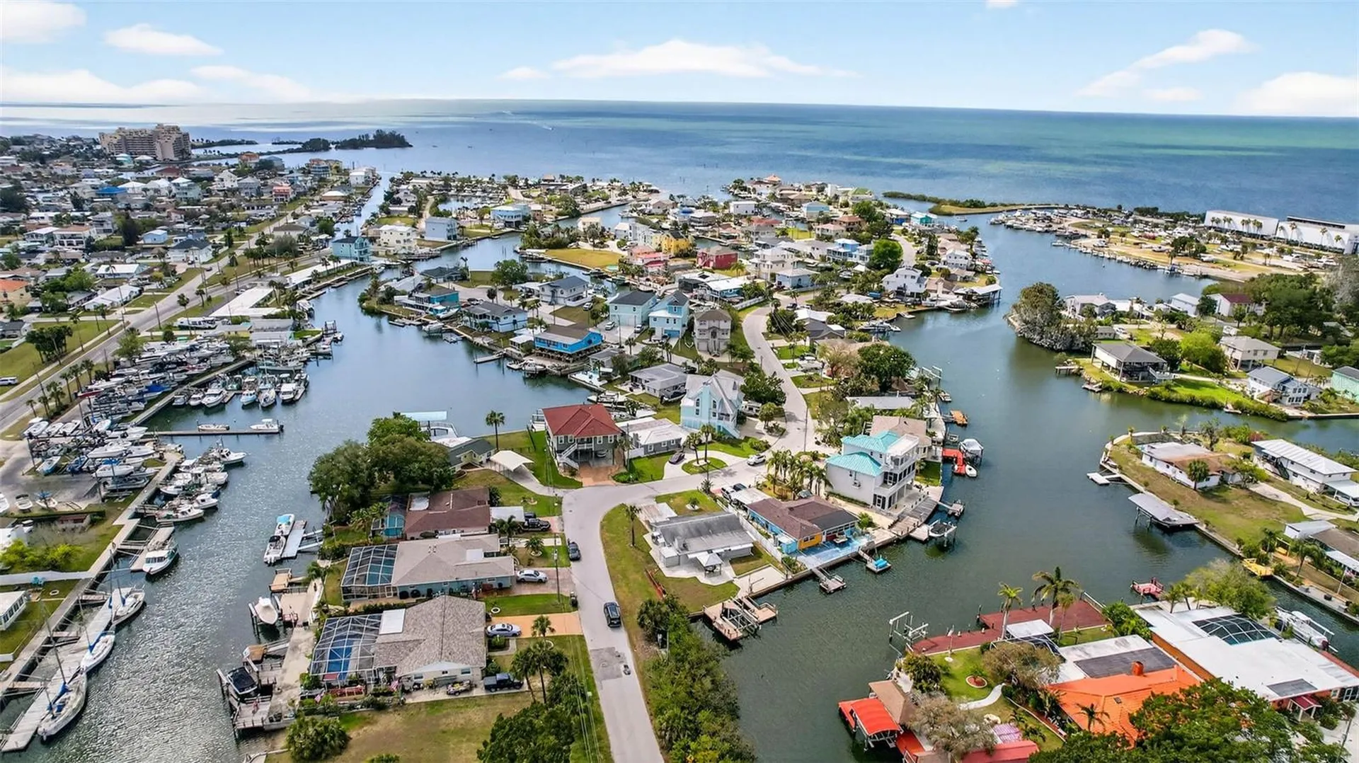 6645 Harbor Drive Hudson FL 34667