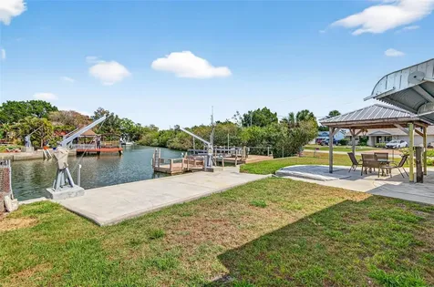6645 Harbor Drive Hudson FL 34667