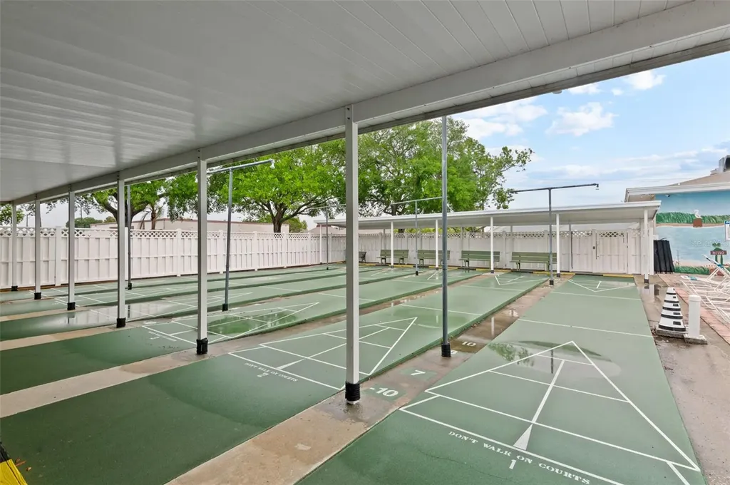 4351 Tahitian Gardens Circle Holiday FL 34691