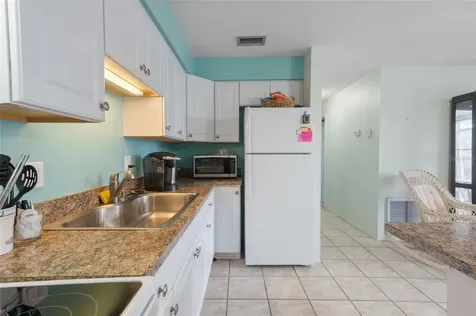 4351 Tahitian Gardens Circle Holiday FL 34691