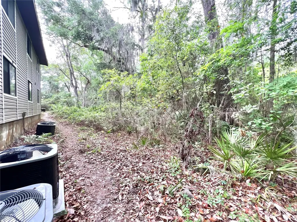 81 SE 16th Avenue Gainesville FL 32601