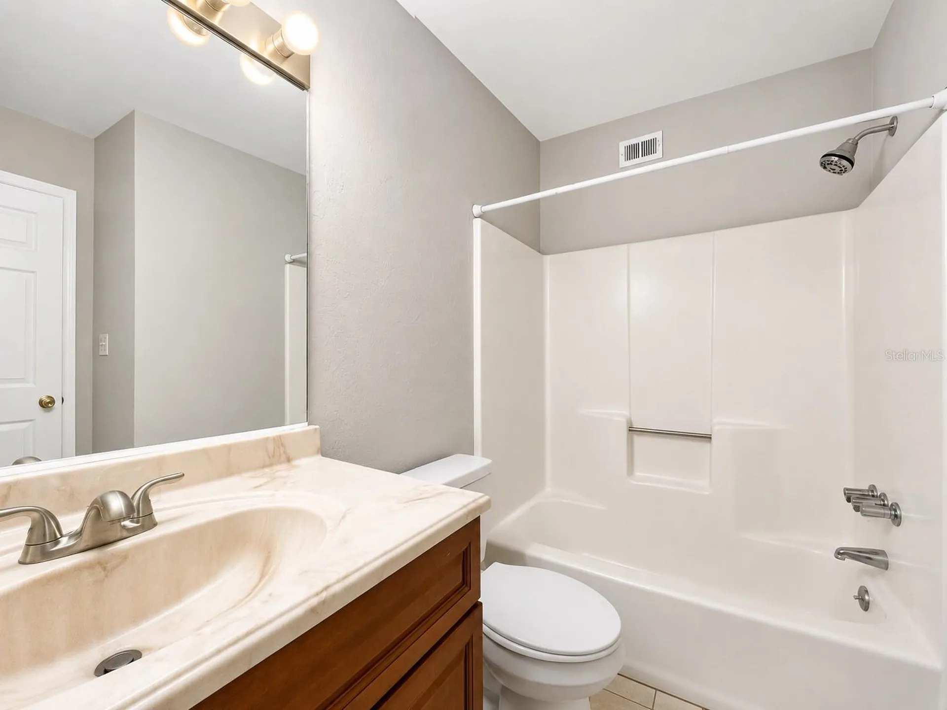 81 SE 16th Avenue Gainesville FL 32601