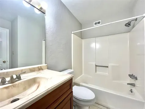 81 SE 16th Avenue Gainesville FL 32601