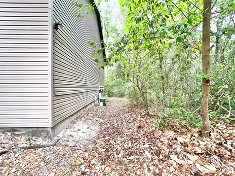 81 SE 16th Avenue Gainesville FL 32601