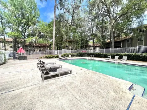 81 SE 16th Avenue Gainesville FL 32601