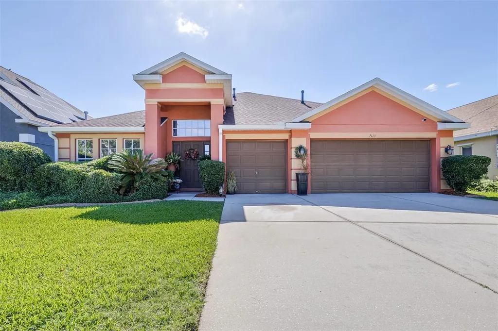 7113 Cromwell Park Lane Apollo Beach FL 33572