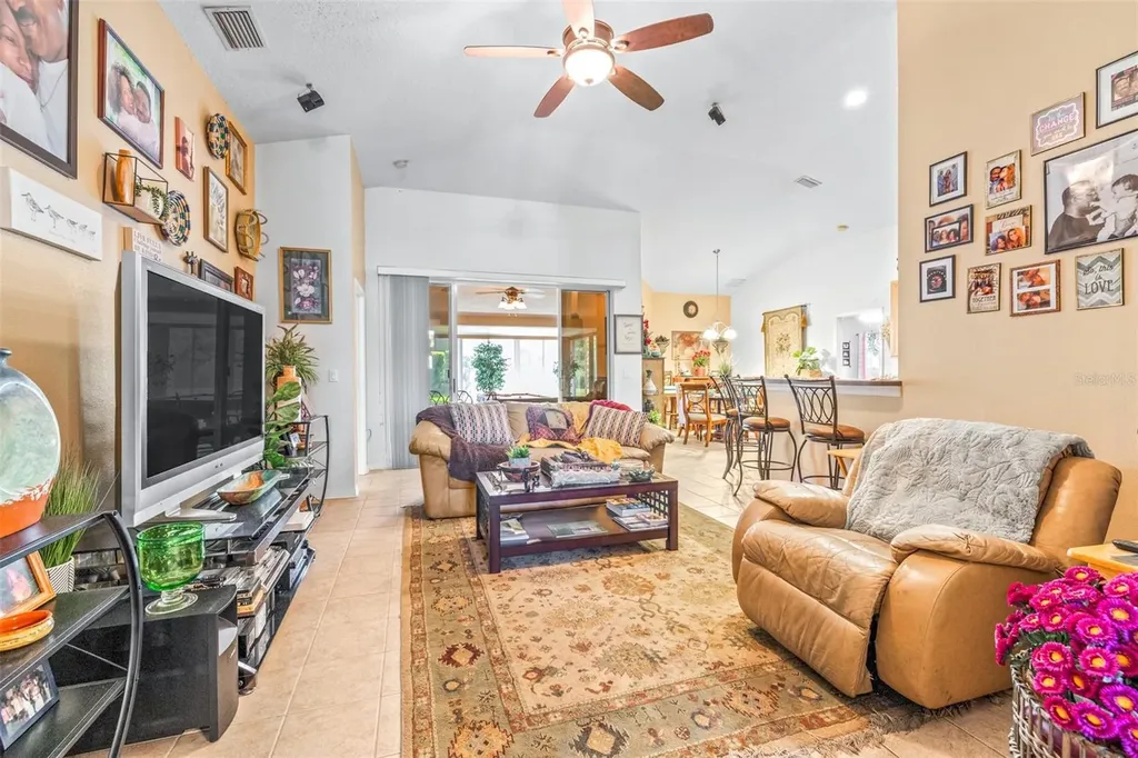 7113 Cromwell Park Lane Apollo Beach FL 33572