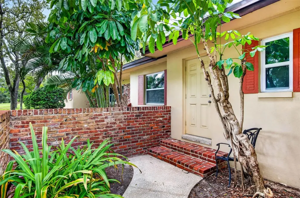 7 Eagle Lane Palm Harbor FL 34683