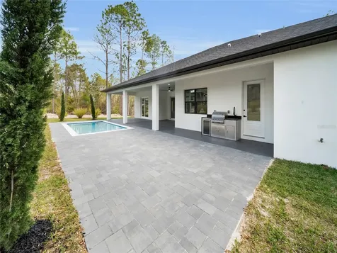 3889 W Hampshire Boulevard Dunnellon FL 34433