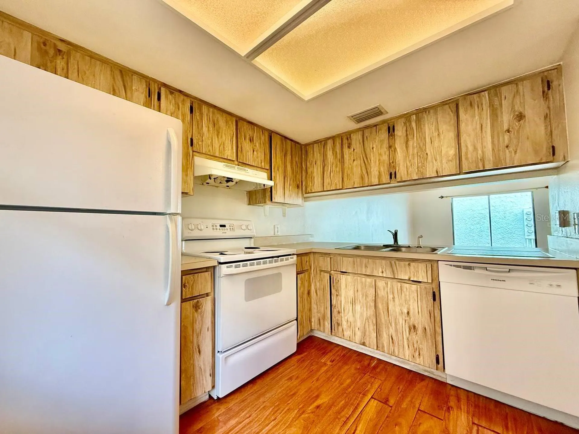 5024 Terrace Palms Circle Tampa FL 33617