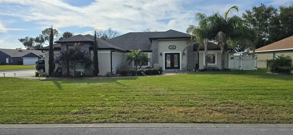 336 Lakecrest Drive Tavares FL 32778
