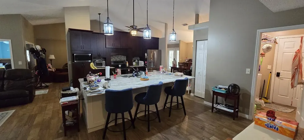 336 Lakecrest Drive Tavares FL 32778